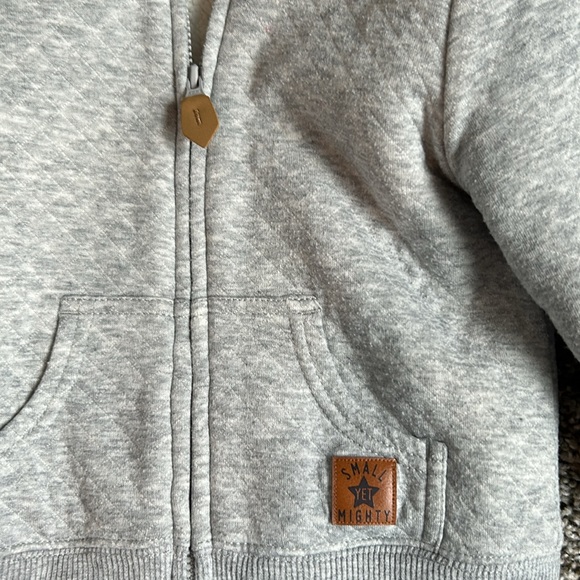 Zip up light gray hoodie from Carter’s 18 months toddler boys. Ear detailed hood - Picture 3 of 6